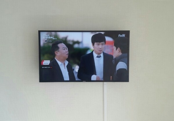 562e1e48eb985a1a498ee387eff1b255_1528185